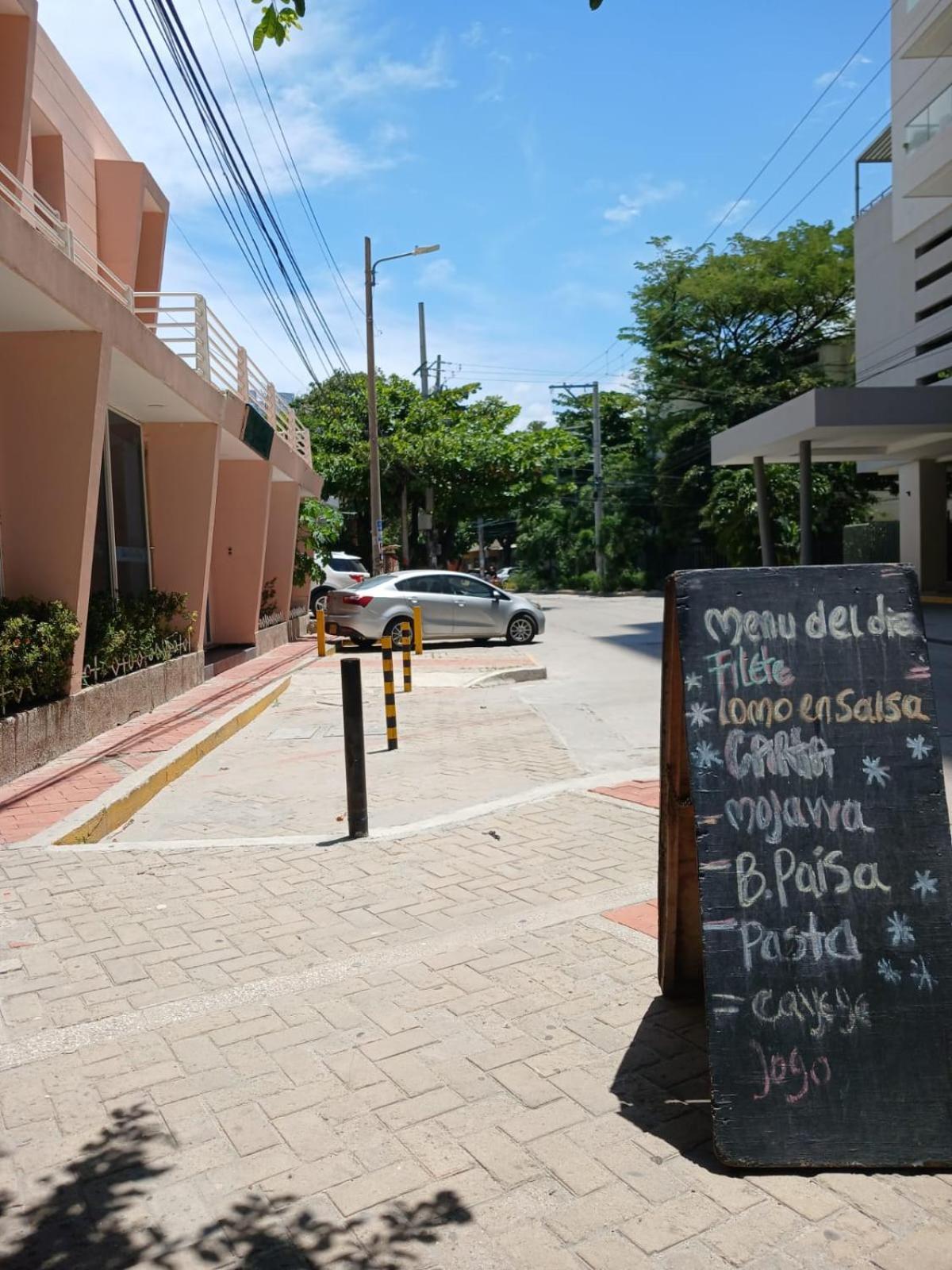 Hotel Bahia Plaza 산타마르타 외부 사진