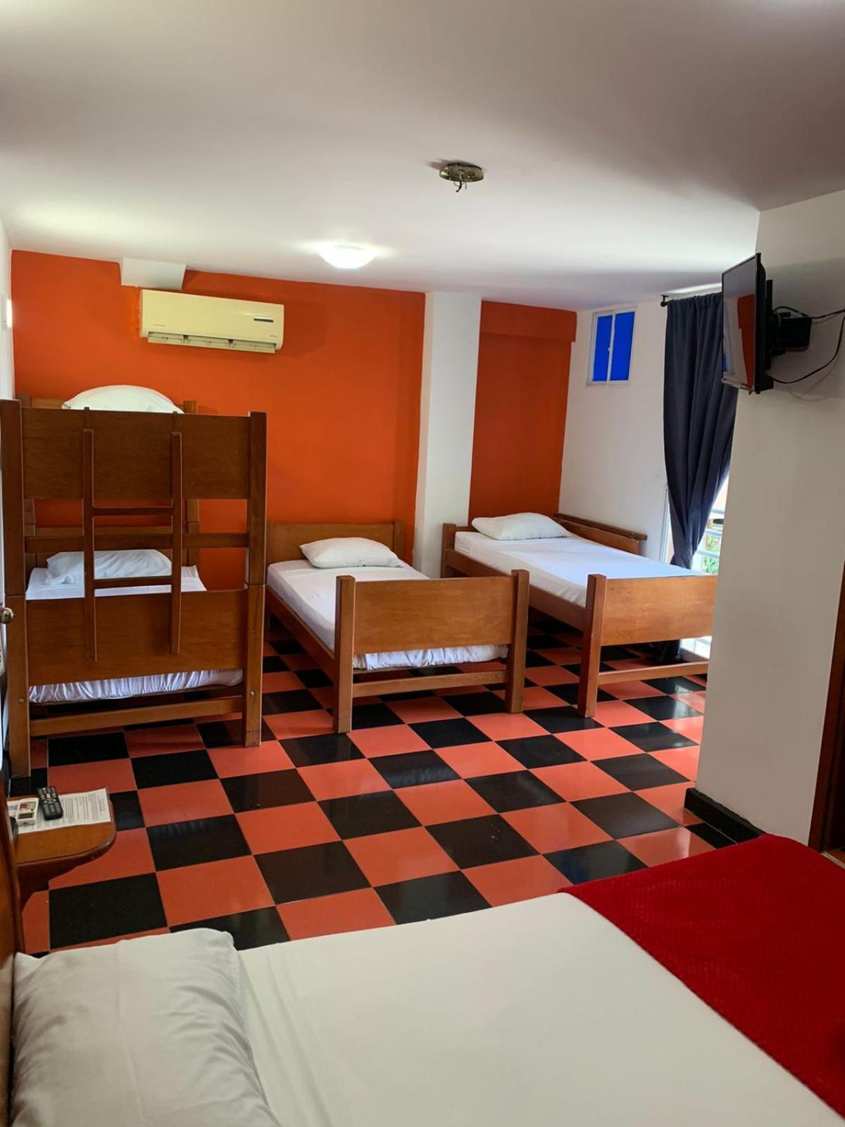 Hotel Bahia Plaza 산타마르타 외부 사진