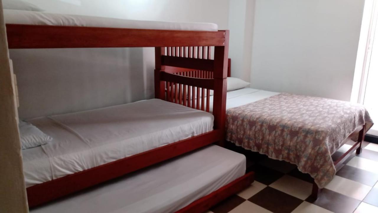 Hotel Bahia Plaza 산타마르타 외부 사진