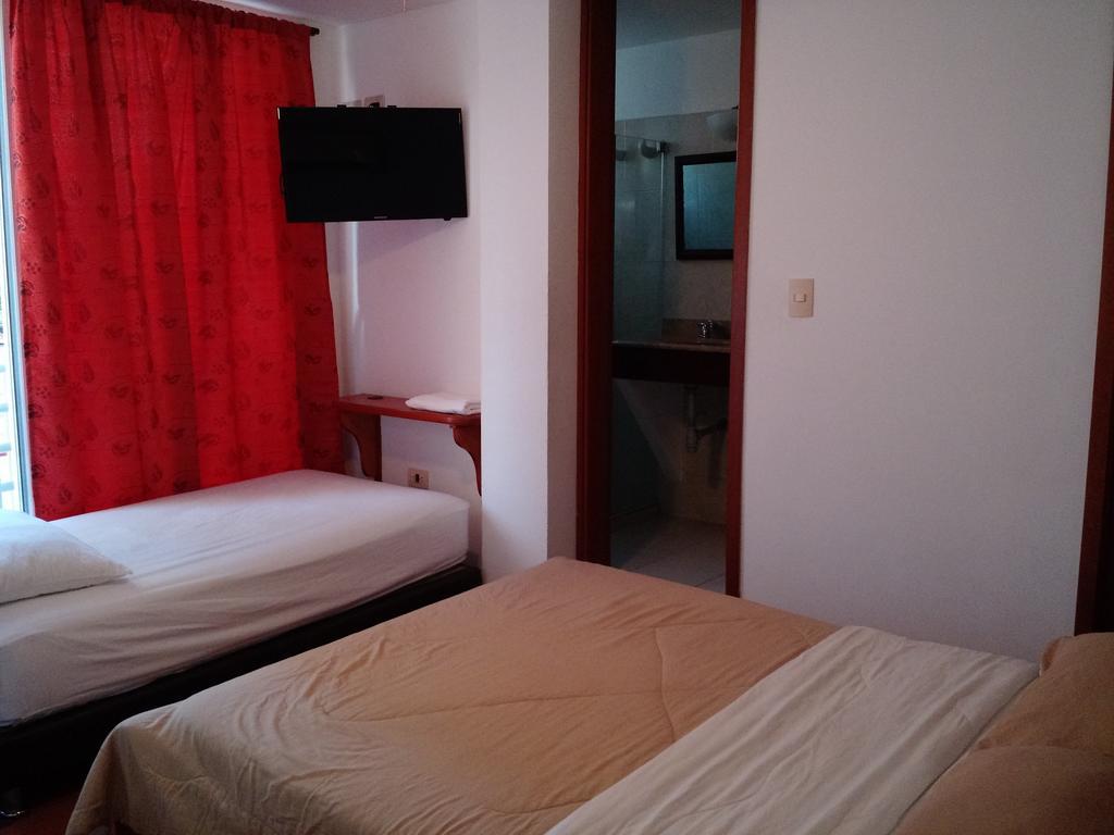 Hotel Bahia Plaza 산타마르타 외부 사진